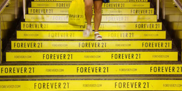 Forever 21 se viste de luto.