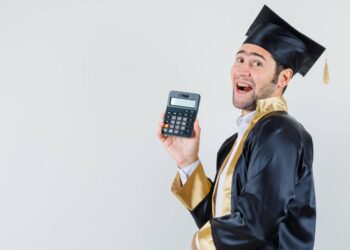 Cómo encontrar un trabajo de contabilidad después de graduarte