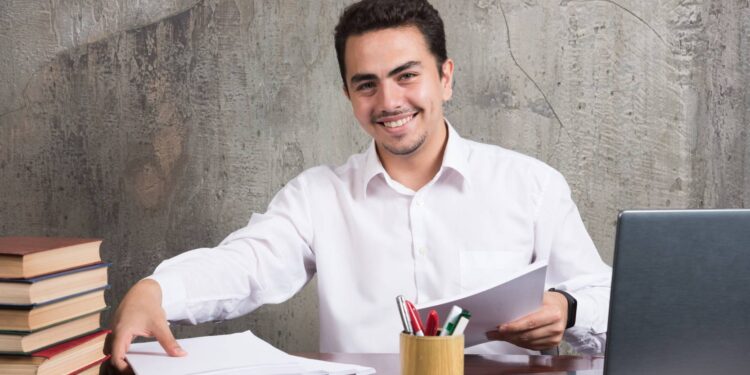 ¿Cuánto gana un auxiliar contable en México?