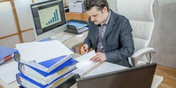 ¿Qué es un auditor y cuánto gana en México?